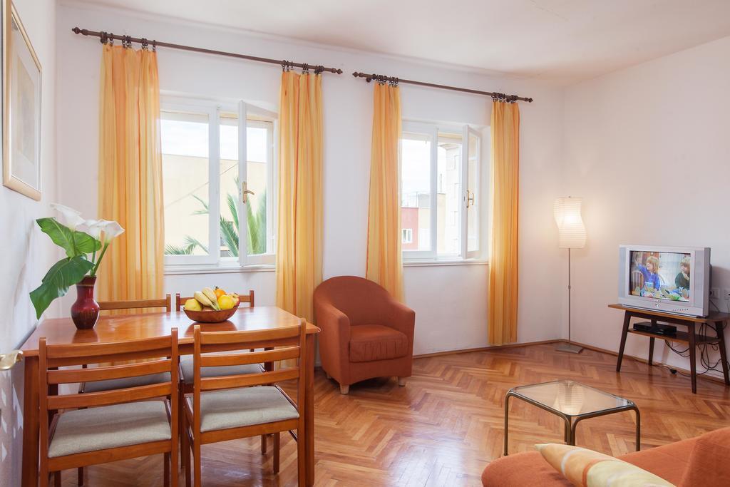 Apartments Potts Point Μακάρσκα Δωμάτιο φωτογραφία