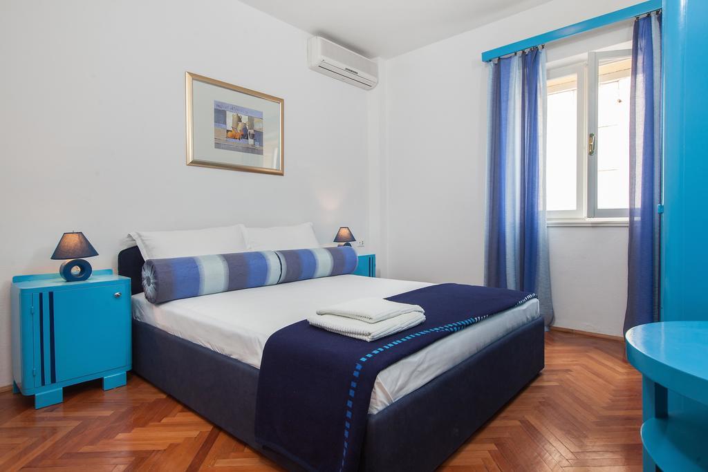 Apartments Potts Point Μακάρσκα Δωμάτιο φωτογραφία
